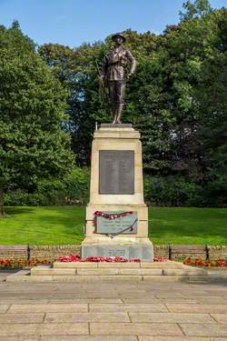 Milnrow War Memorial 