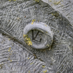 Memorial to Lucy and Rebecca Hassell