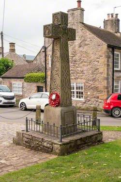 War Memorial with Arch and Lamp