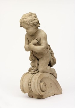 Kneeling Cupid