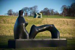 Reclining Figure: Arch Leg