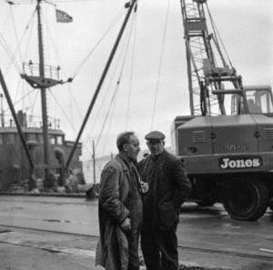 Dock Workers, Dundee