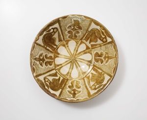 Bowl with Lustre Decoration