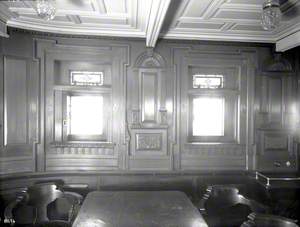 First class dining saloon, pre-refitting