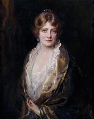 The Honourable Nancy Beatrice Borwick (1884–1949), Lady Croft