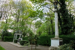 Gas and Light Coke Company War Memorial Gas Lamp