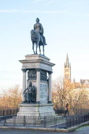 Monument to Lord Roberts (1832–1914)