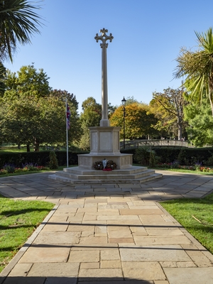 Farnham War Memorial