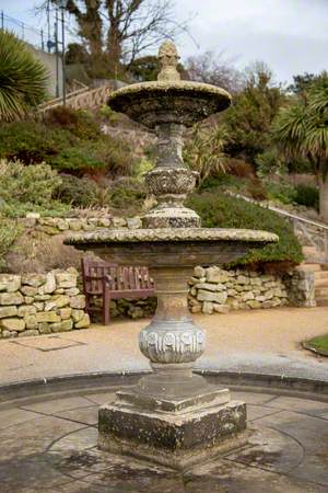 Wolesy Gardens Fountain