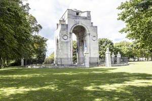 Memorial Arch