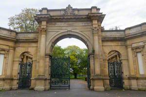 Gorse Hill Park Archway