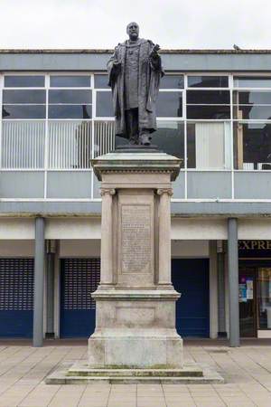 Monument to Sir Charles Mark Palmer (1822–1907)