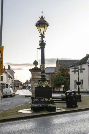 Jubilee Column and Lamp (Replacement)