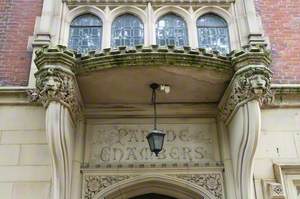 Chaucer, Caxton and Other Decorative Façade Carving