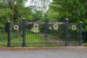 War Memorial Gates and Railings