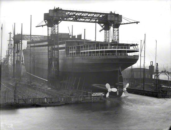 Port stern view on slip prior to launch