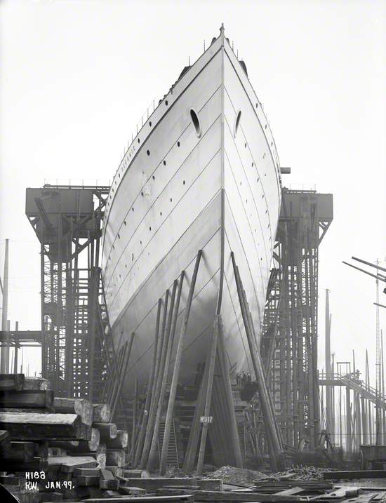 Complete bow view prior to launch