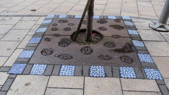 Tree Grilles