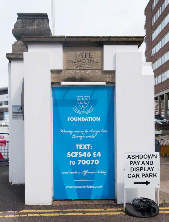 Tate Memorial Gate
