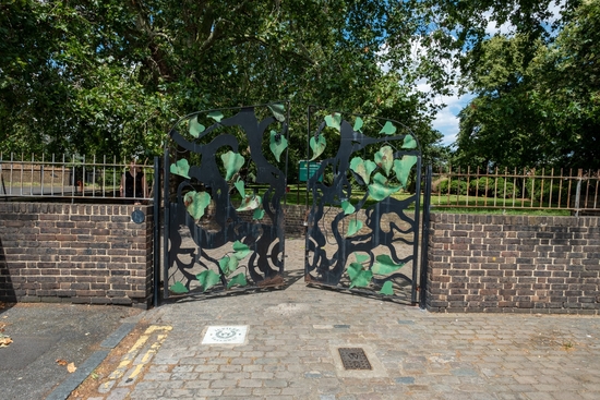 Sayes Court Park Gates