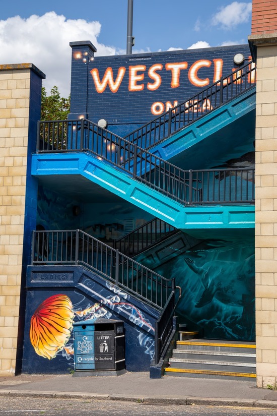 Westcliff-on-Sea, Shore and Sky