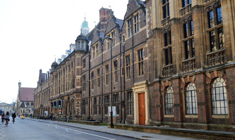 Department of Physiology, Development and Neuroscience, University of Cambridge