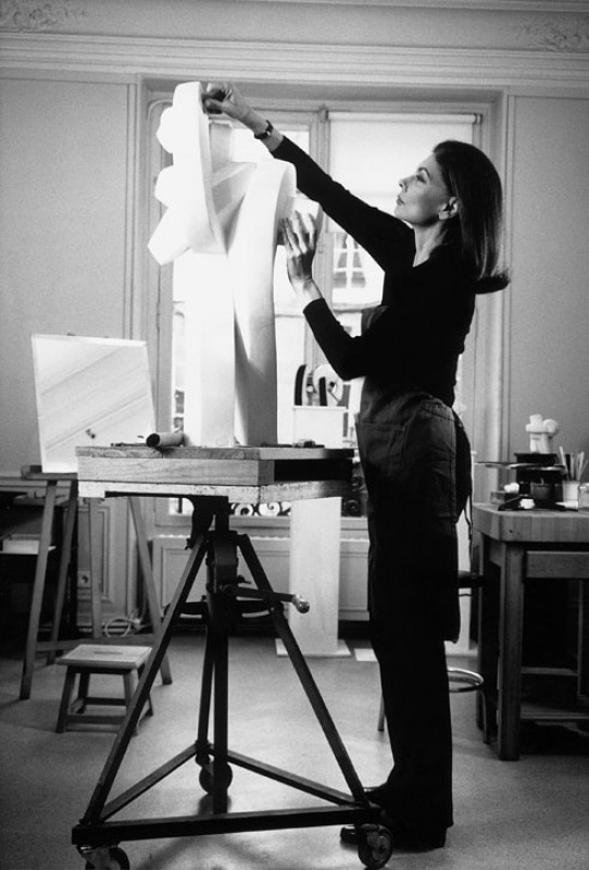 Sophia Vari in her studio