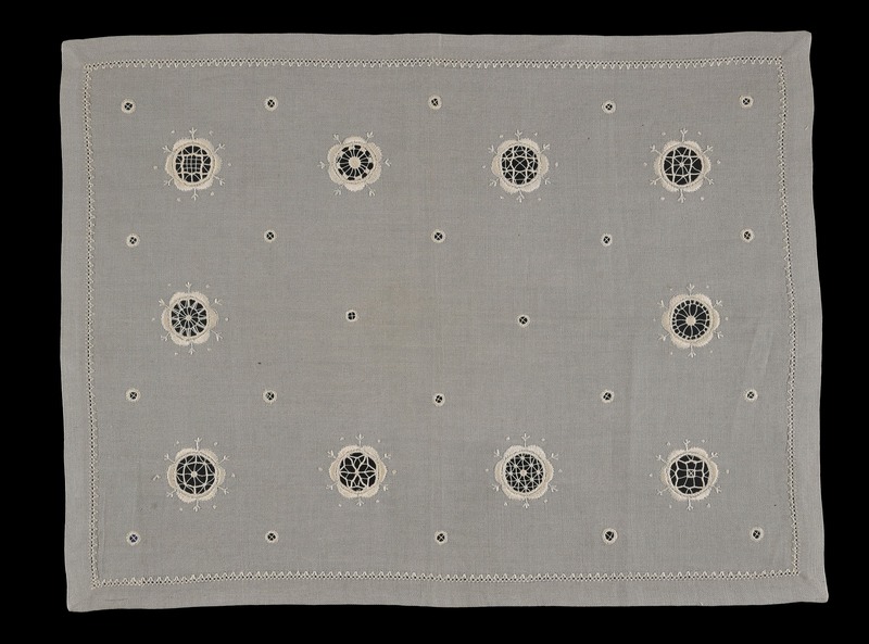 Cloth (Tray Cloth)