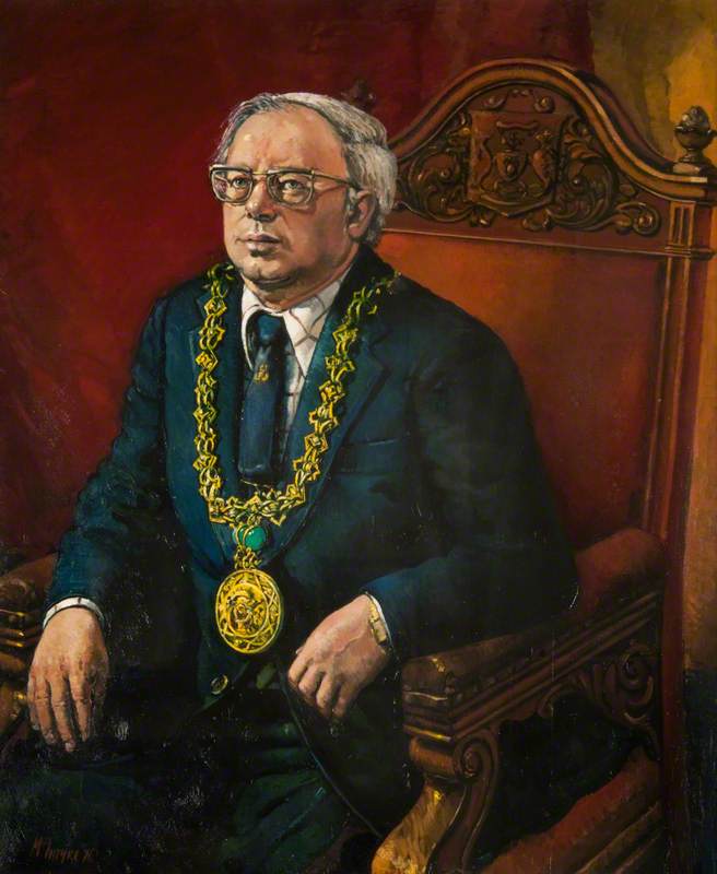 Tom Moore (1925–2004), Lord Provost of Dundee (1973–1975), JP