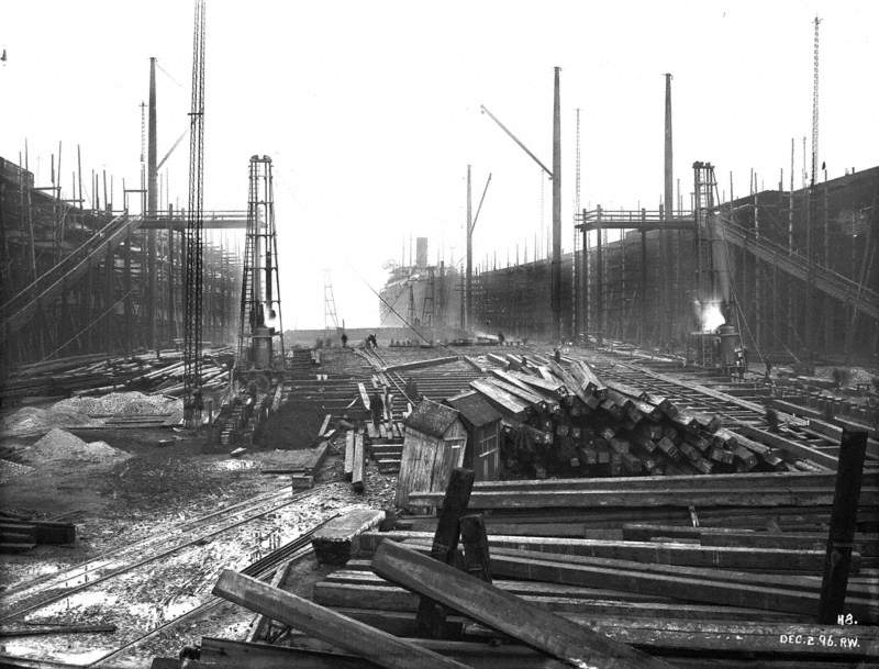 Reconstruction of North Yard No. 8 slip, renumbered 2, for building 'Oceanic'