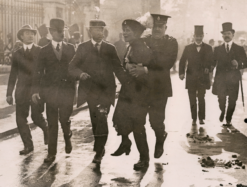Emmeline Pankhurst's Arrest at Buckingham Palace