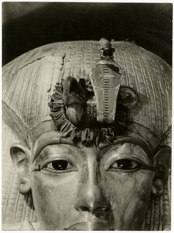A Garland on the Royal Insignia of Cobra and Vulture on Tutankhamun's Forehead
