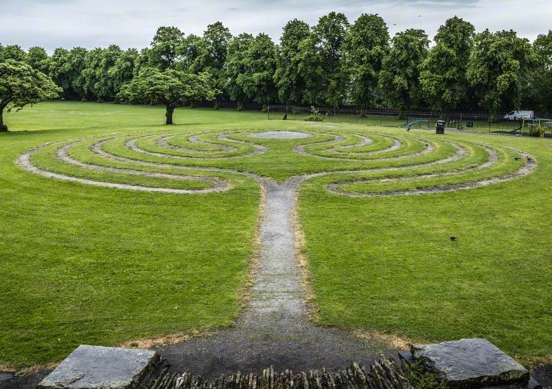 Labyrinth (Convex Green)