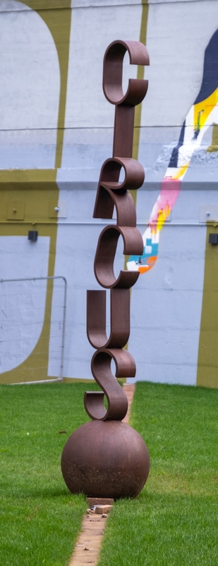 Circus-Themed Totem