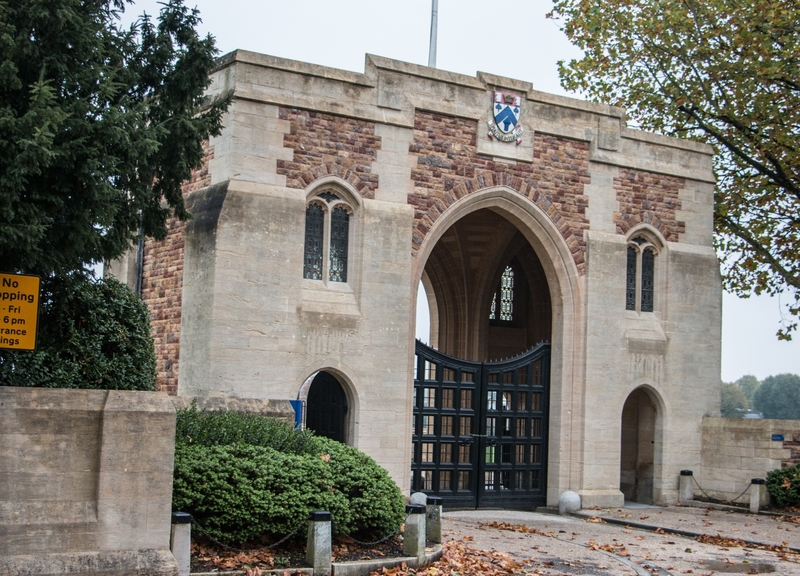 Memorial Gateway