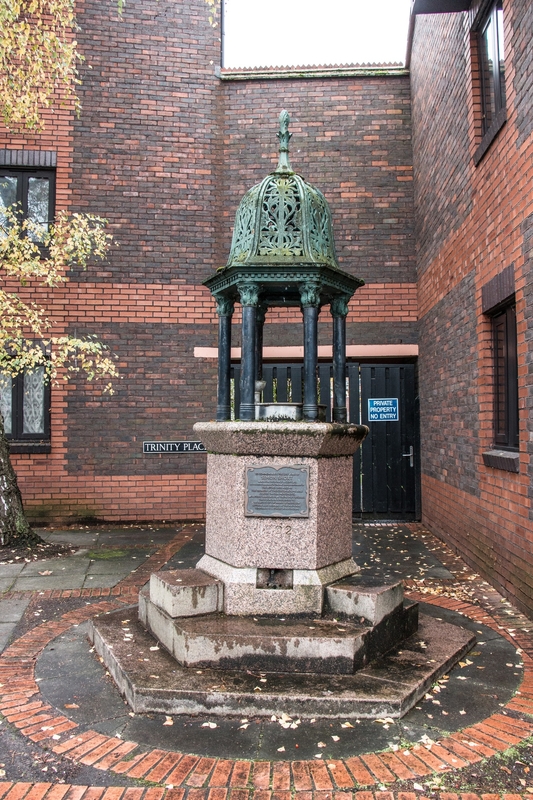 Memorial Fountain to Simon Short (c.1826–1925)