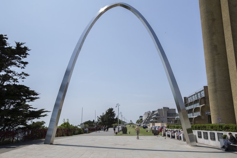 The Step Short Centenary Arch