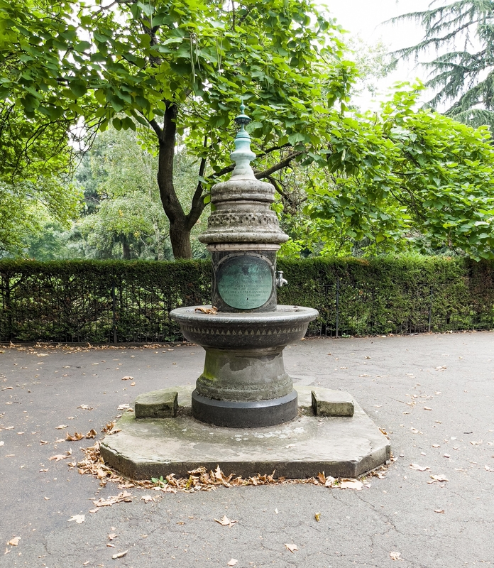 Alice Maud Denman and Peter Regelous Memorial Drinking Fountain