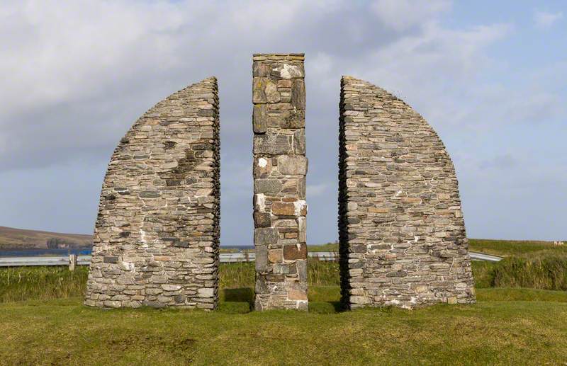 Memorial Cairn to the Gress and Coll Raiders: Cuimhneachain nan Gaisgeach (Land Struggle Cairn)