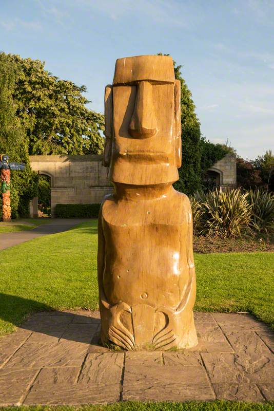 The Marton Moai: Ko Tutira Kei Ahunehenehe (The Lookout on the Platform of the Ancients)