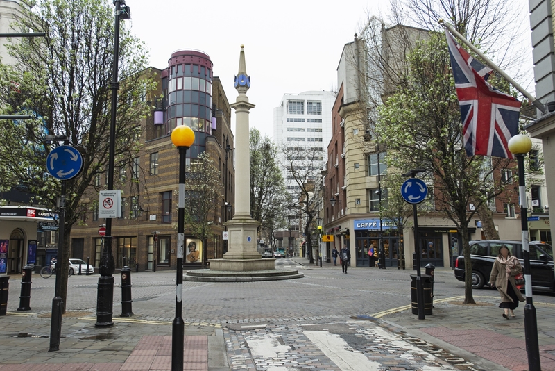 Seven Dials Sundial Pillar