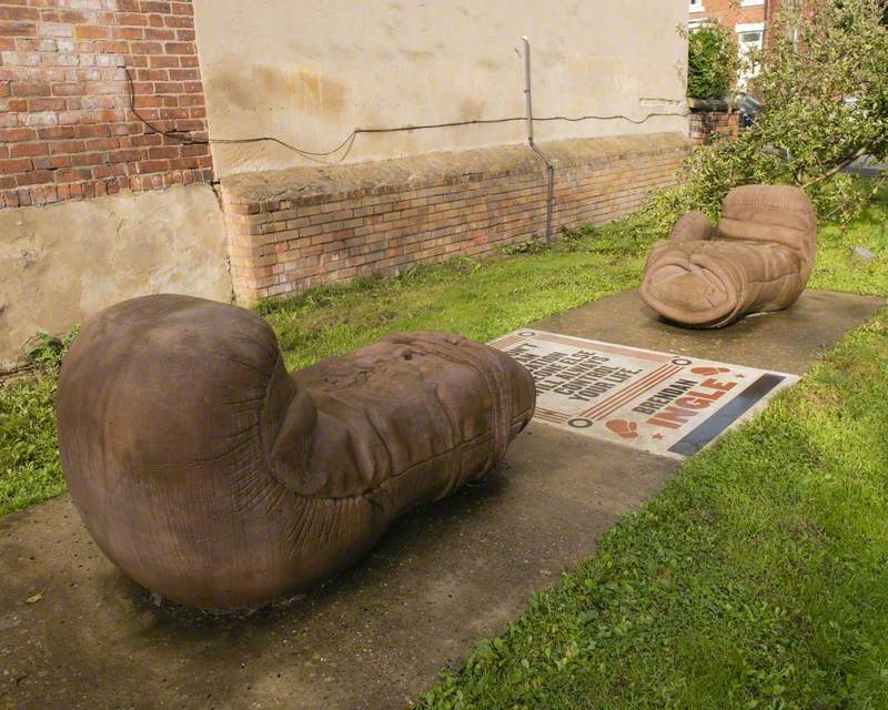 Boxing Glove Seating