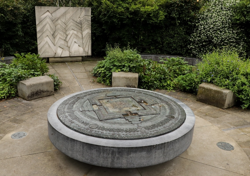 Samten Kyil ('Garden of Contemplation'): The Tibetan Peace Garden