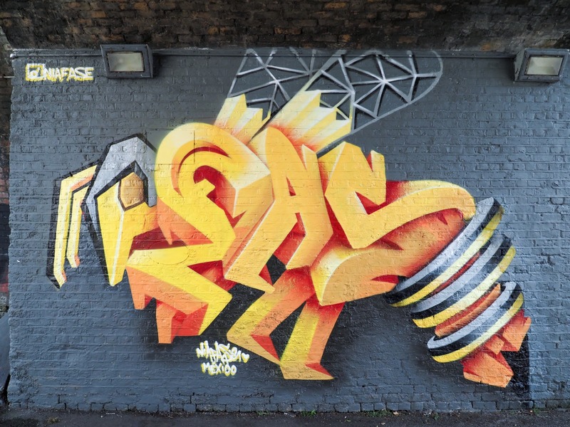 Bee
