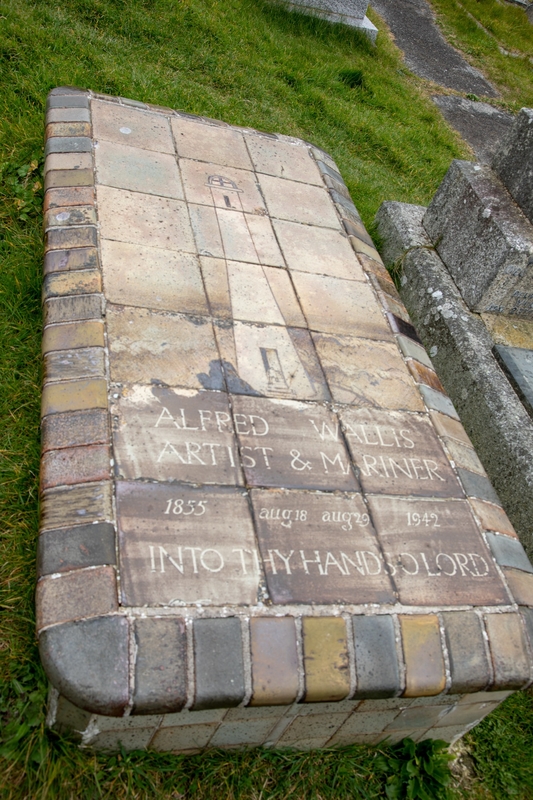 Tombstone of Alfred Wallis (1855–1942)