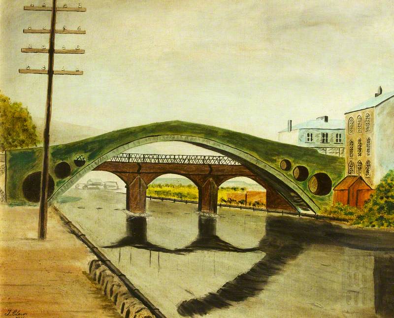 The Old and Victoria Bridges