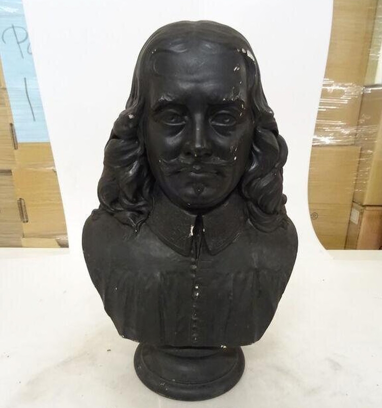 Bust