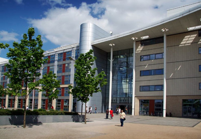 Doncaster College: The Hub
