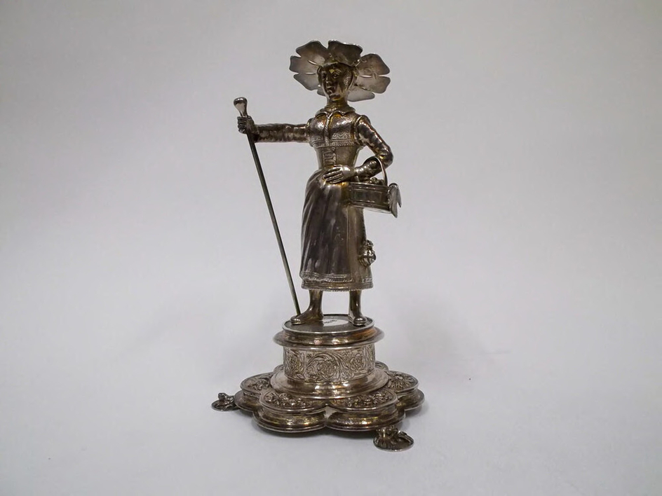 Figure of a woman