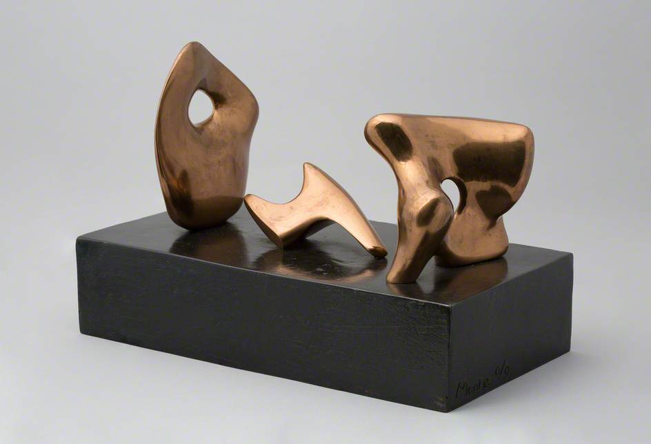 Three-Piece Reclining Figure: Maquette No. 2: Polished